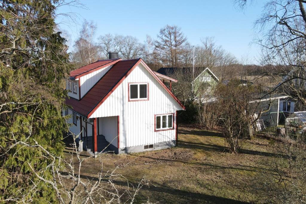 Lantlig Villa I Ljungbyhed Ngoại thất bức ảnh